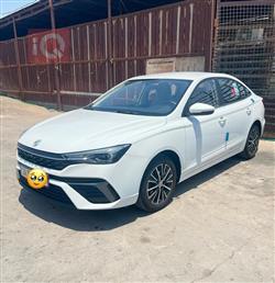 MG 5 Plus